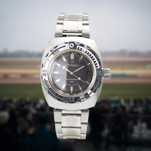 Load image into Gallery viewer, Vostok Amphibian Classic 090679 With Auto-Self Winding Watches