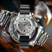 Load image into Gallery viewer, Vostok Amphibian Classic 120849 With Auto-Self Winding Watches
