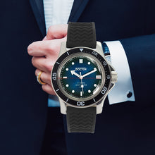 Load image into Gallery viewer, Vostok Amphibian Classic 13005B With Auto-Self Winding + Polyurethane Strap Watches