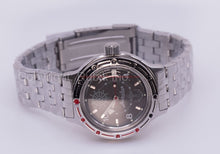 Load image into Gallery viewer, Vostok Amphibian Classic 420526 Zissou With Auto-Self Winding Watches