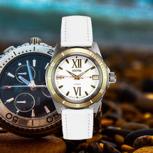 Load image into Gallery viewer, Vostok Amphibian Megapolis 75011A With Auto-Self Winding Watches