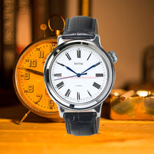 Load image into Gallery viewer, Vostok Retro 550929 With Auto-Self Winding Mineral Glass Transparent Caseback Watches