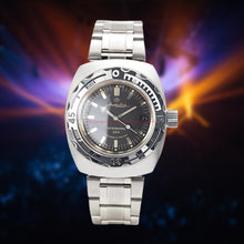 Load image into Gallery viewer, Vostok Amphibian Classic 090679 With Auto-Self Winding Watches