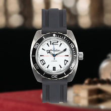 Load image into Gallery viewer, Vostok Amphibian Classic 170273 With Auto-Self Winding Watches
